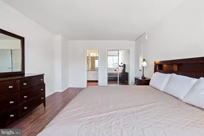 5500 Friendship Boulevard #2017N, Chevy Chase, MD 20815 - Photo 29
