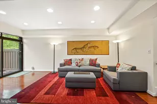 11420 Strand Dr, North Bethesda, MD 20852 - Photo 7