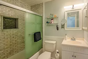 870 Bayridge Dr, Gaithersburg, MD 20878 - Photo 17