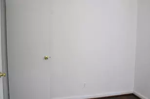 12010 Ashley Dr SE, Rockville, MD 20852 - Photo 9