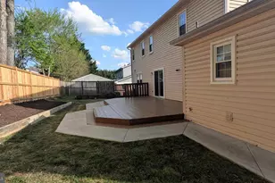 8835 Tuckerman Ln, Potomac, MD 20854 - Photo 23