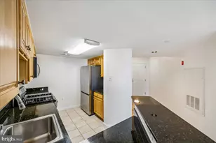 11710 Old Georgetown Rd, North Bethesda, MD 20852 - Photo 5