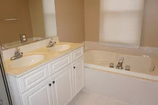 405 Main St, Gaithersburg, MD 20878 - Photo 15
