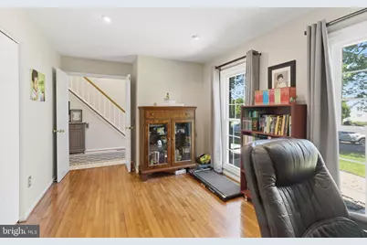 19201 Forest Brook Road, Germantown, MD 20874 - Photo 5