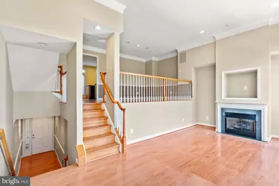 307 Oak Knoll Terrace, Rockville, MD 20850 - Photo 5