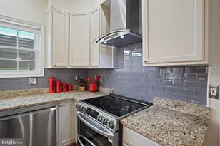 23816 Echo Creek Ct, Gaithersburg, MD 20882 - Photo 19
