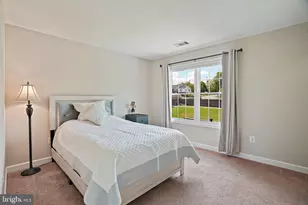 23816 Echo Creek Ct, Gaithersburg, MD 20882 - Photo 37