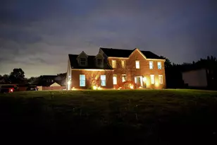 23816 Echo Creek Ct, Gaithersburg, MD 20882 - Photo 5