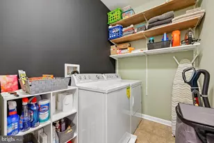 11672 Emerald Dr, Clarksburg, MD 20871 - Photo 23