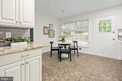 7018 Old Cabin Lane, North Bethesda, MD 20852 - Photo 17