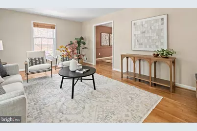 7018 Old Cabin Lane, North Bethesda, MD 20852 - Photo 9