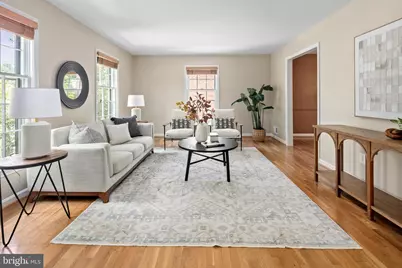 7018 Old Cabin Lane, North Bethesda, MD 20852 - Photo 5