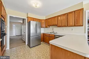 23021 Wild Hunt Dr, Gaithersburg, MD 20882 - Photo 21
