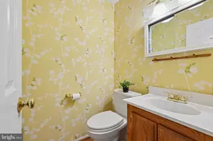 734 Azalea Dr, Rockville, MD 20850 - Photo 11