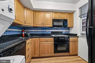 734 Azalea Dr, Rockville, MD 20850 - Photo 9
