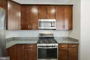 123 Copley Cir, Gaithersburg, MD 20878 - Photo 11