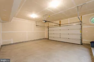 184 Autumn View Dr, Gaithersburg, MD 20878 - Photo 39