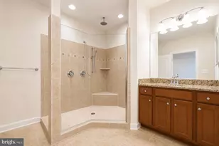 184 Autumn View Dr, Gaithersburg, MD 20878 - Photo 31