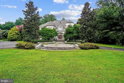 10420 Riverwood Drive, Potomac, MD 20854 - Photo 3