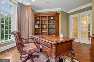 10420 Riverwood Dr, Potomac, MD 20854 - Photo 27