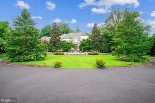 10420 Riverwood Dr, Potomac, MD 20854 - Photo 1