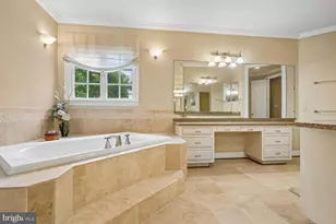 10420 Riverwood Dr, Potomac, MD 20854 - Photo 61