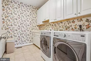 10420 Riverwood Dr, Potomac, MD 20854 - Photo 47