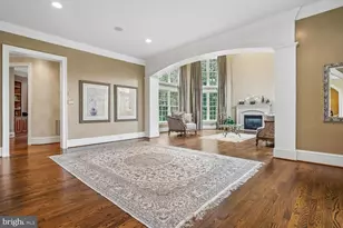 10420 Riverwood Dr, Potomac, MD 20854 - Photo 17