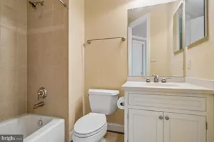 10420 Riverwood Dr, Potomac, MD 20854 - Photo 77