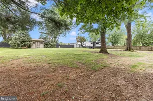 28513 Woodview Dr, Damascus, MD 20872 - Photo 51