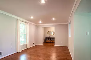 15 Grovepoint Ct, Rockville, MD 20854 - Photo 9