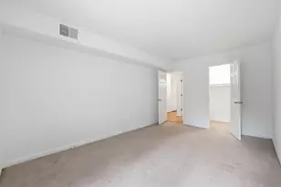 5578 Burnside Dr, Rockville, MD 20853 - Photo 25