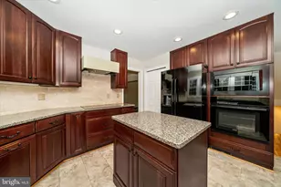 8405 St Regis Way, Gaithersburg, MD 20886 - Photo 17