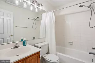 9 Fountain Valley Ct, Montgomery Village, MD 20886 - Photo 23