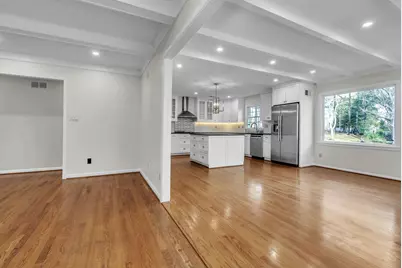 8616 Chateau Drive, Potomac, MD 20854 - Photo 23
