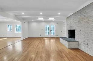 8616 Chateau Dr, Potomac, MD 20854 - Photo 21