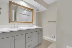 8616 Chateau Dr, Potomac, MD 20854 - Photo 35