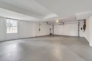 8616 Chateau Dr, Potomac, MD 20854 - Photo 51