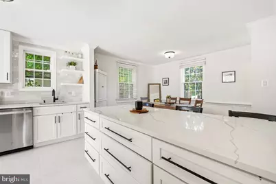 5613 Bradley Boulevard, Bethesda, MD 20814 - Photo 9