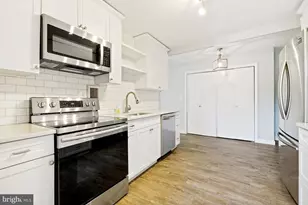 7501 Democracy Blvd, Bethesda, MD 20817 - Photo 11
