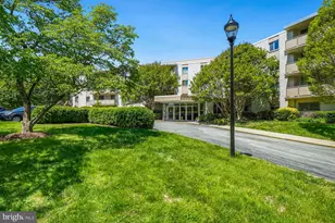 7501 Democracy Blvd, Bethesda, MD 20817 - Photo 3