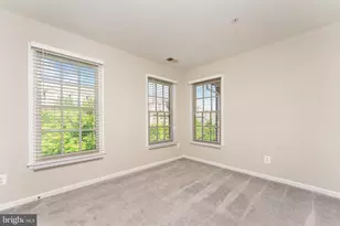 520 Casey Ln, Rockville, MD 20850 - Photo 29