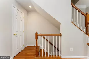 520 Casey Ln, Rockville, MD 20850 - Photo 11