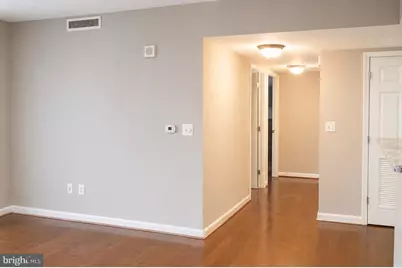 11710 Old Georgetown Road #527, North Bethesda, MD 20852 - Photo 9