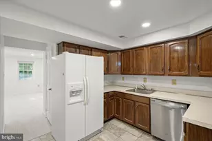 7533 Pepperell Dr, Bethesda, MD 20817 - Photo 57