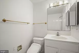 7533 Pepperell Dr, Bethesda, MD 20817 - Photo 49