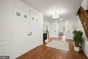 7533 Pepperell Dr, Bethesda, MD 20817 - Photo 3