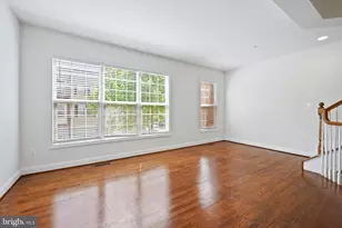8342 Broderick Cir, Gaithersburg, MD 20877 - Photo 7