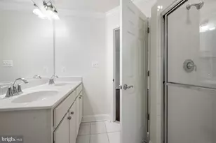 8342 Broderick Cir, Gaithersburg, MD 20877 - Photo 29
