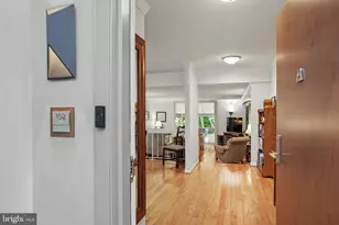 4960 Sentinel Dr, Bethesda, MD 20816 - Photo 5